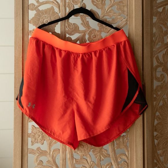 Under Armour Pants - New Women's Under Armour Running Shorts size 1X